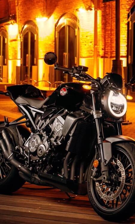 Honda CB 1000 R Black Edition (2021 - 25)