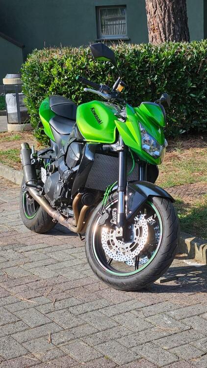 Kawasaki Z 750 (2007 - 14) (4)