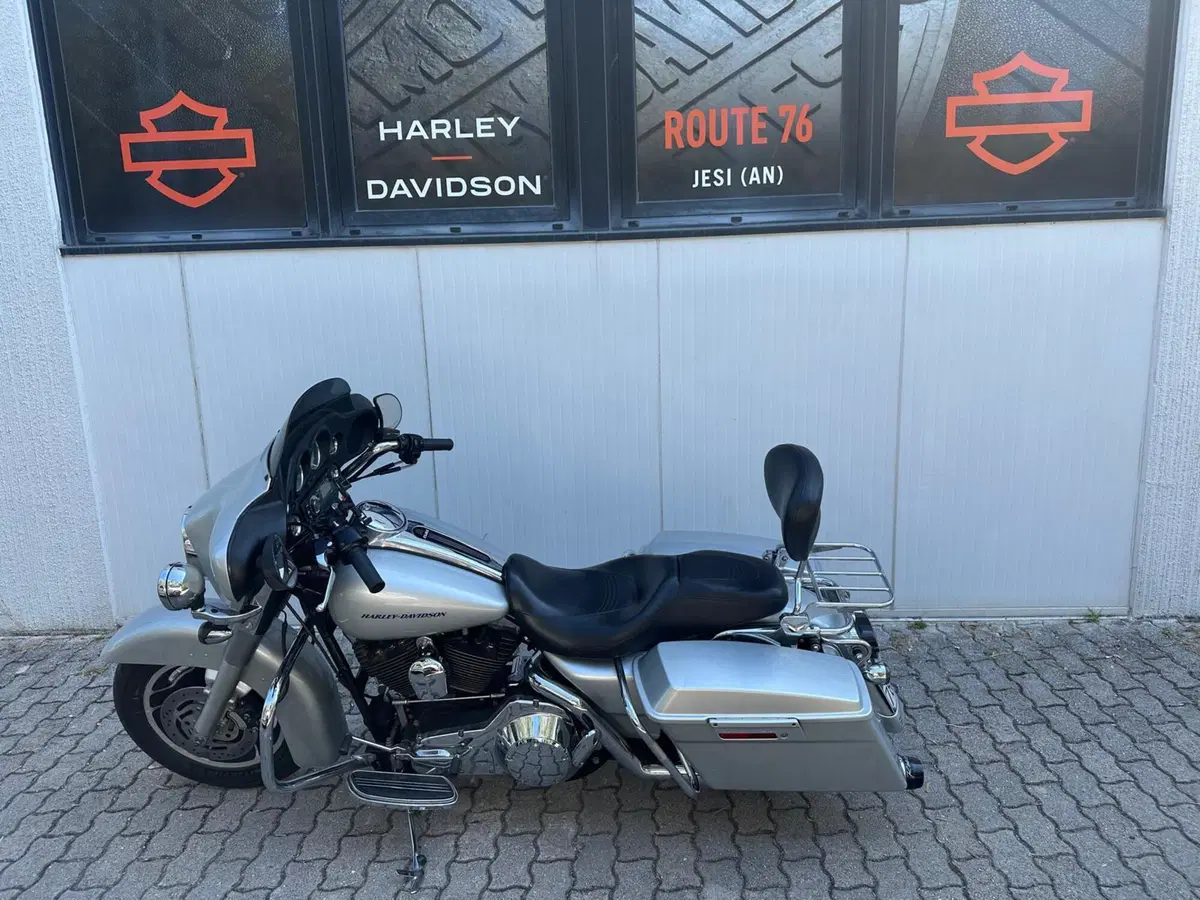 Harley-Davidson 1450 Street Glide (2006 - 07) - FLHX (2)