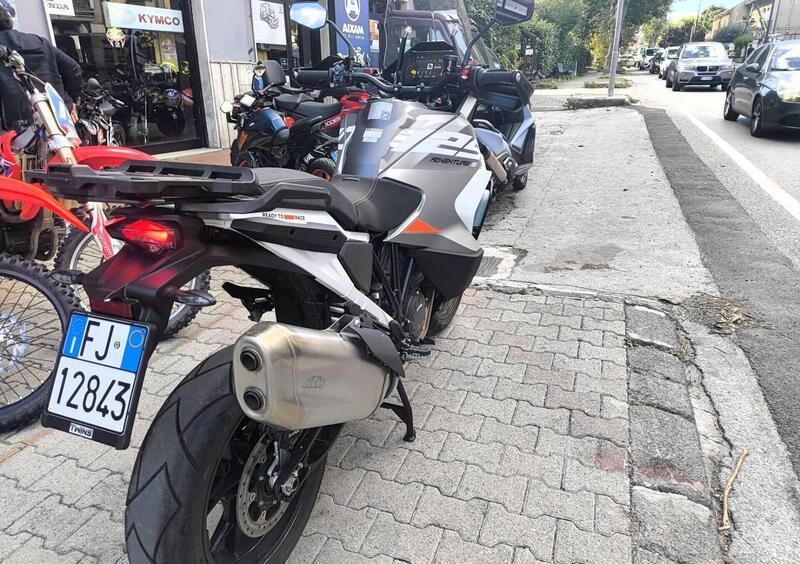 ネル Vendo KTM 1290 Super Adventure S (2022 - 25) usata a Monteforte