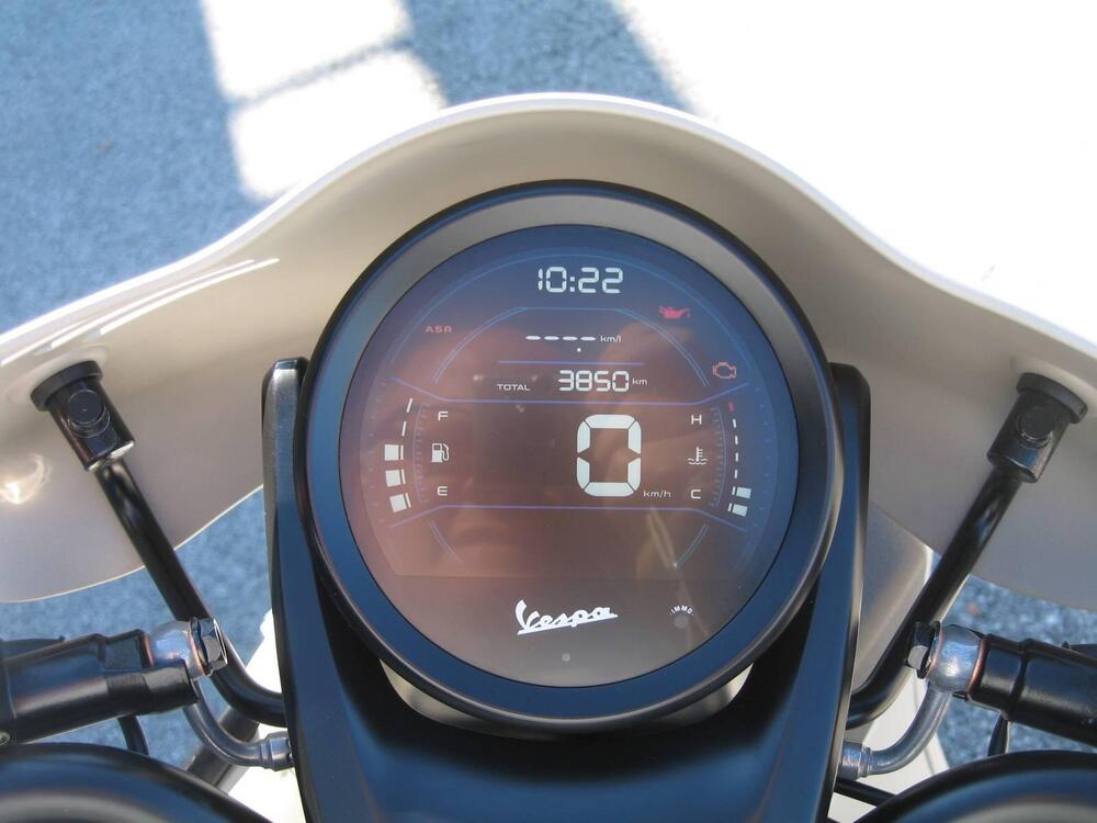 Vespa GTV 300 Hpe (2023 - 25) (4)