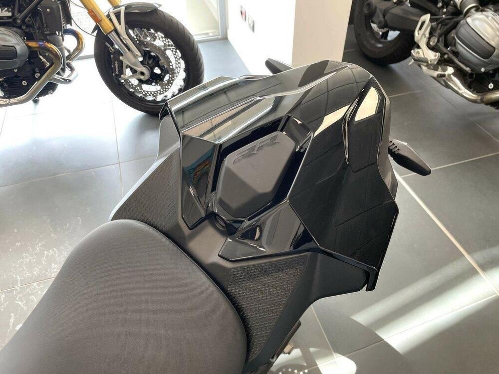 Bmw S 1000 RR (2025) (5)