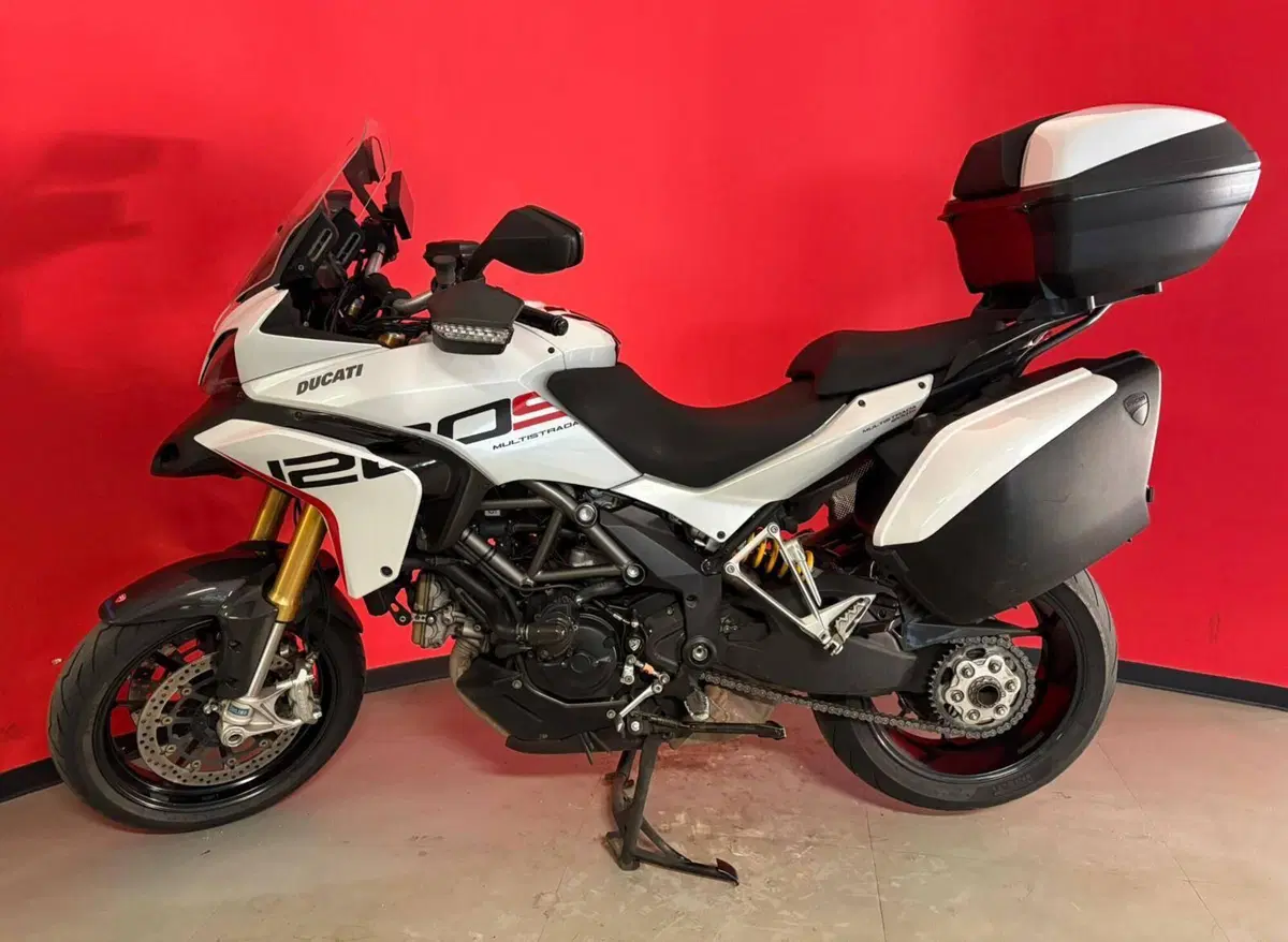 Ducati Multistrada 1200 S Sport (2010 - 12) (3)