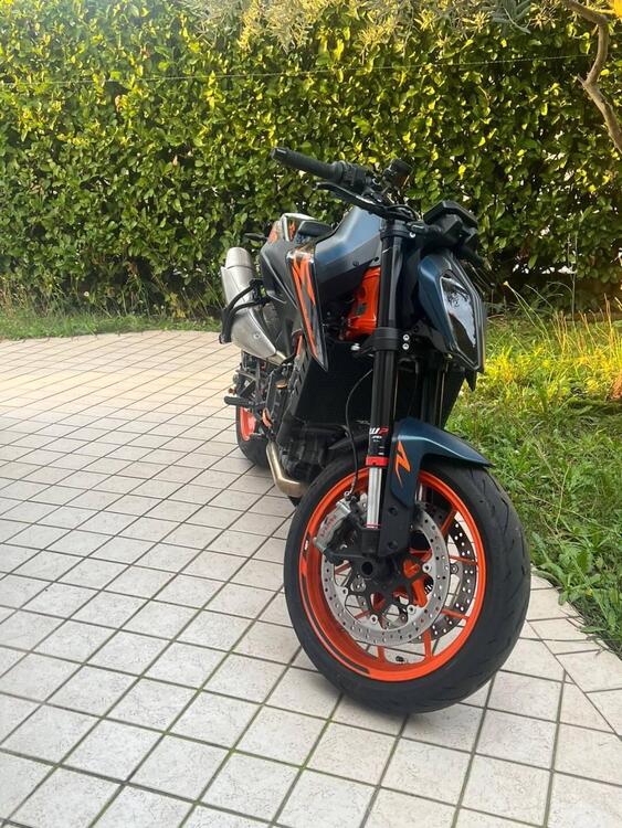 KTM 890 Duke R (2022 - 23) (5)