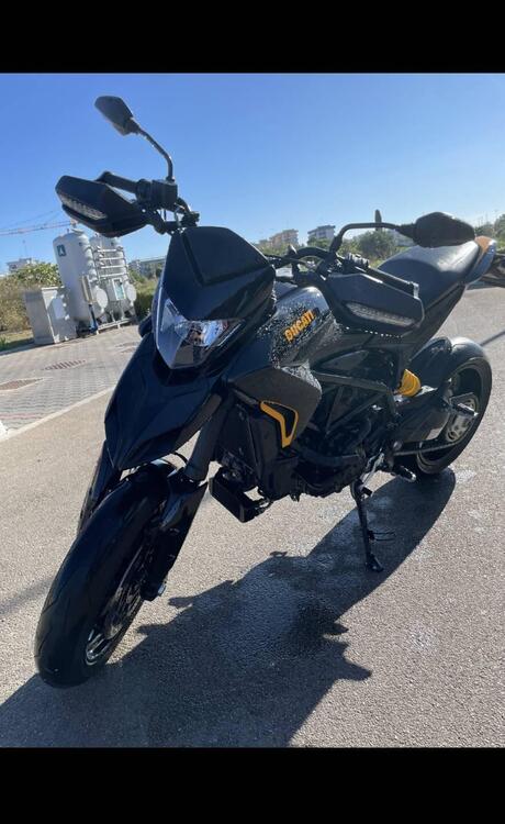 Ducati Hypermotard 939 (2016 - 18) (5)