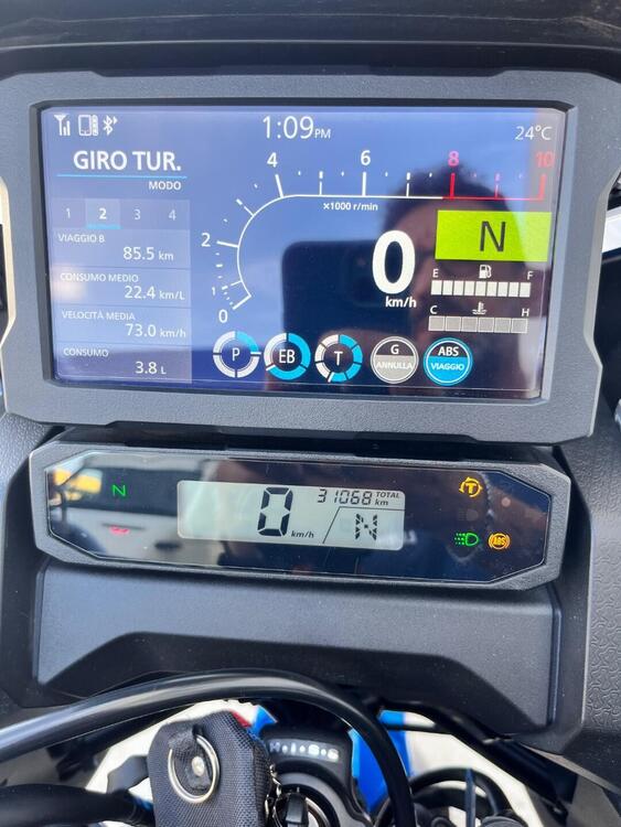 Honda Africa Twin CRF 1100L Urban (2022 - 23) (5)