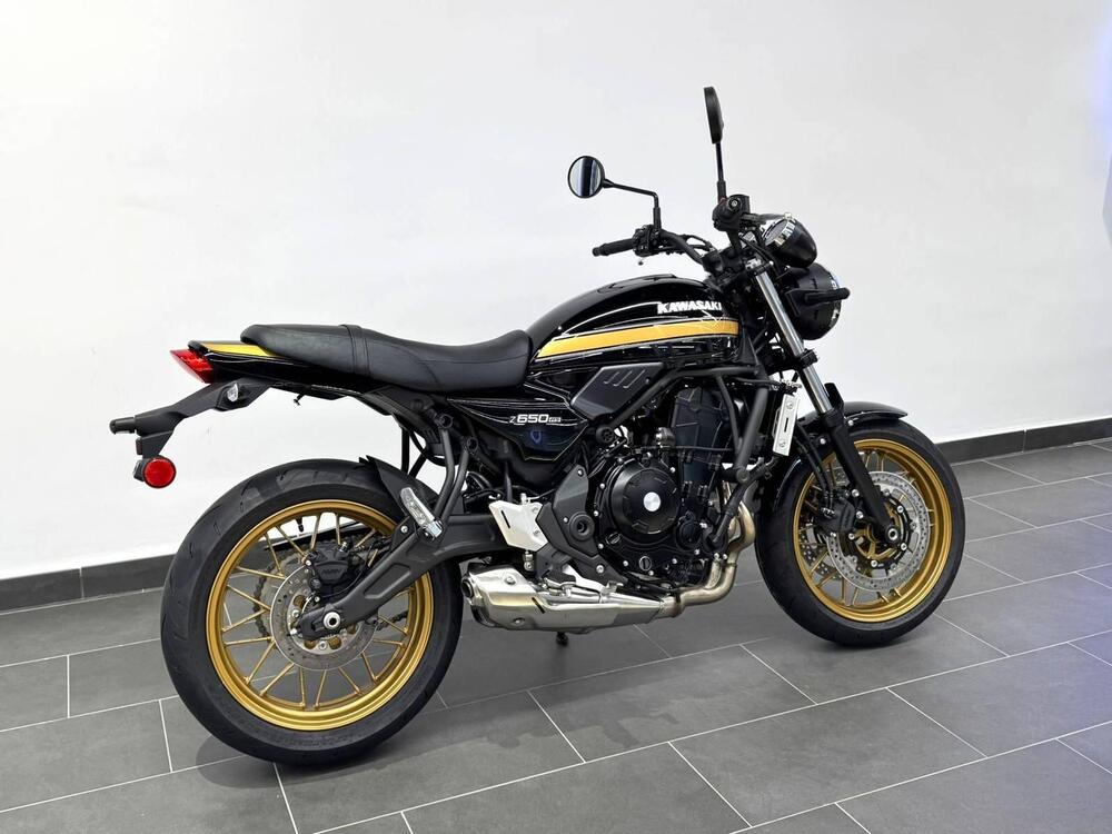 Kawasaki Z 650 RS (2025 - 26) (3)