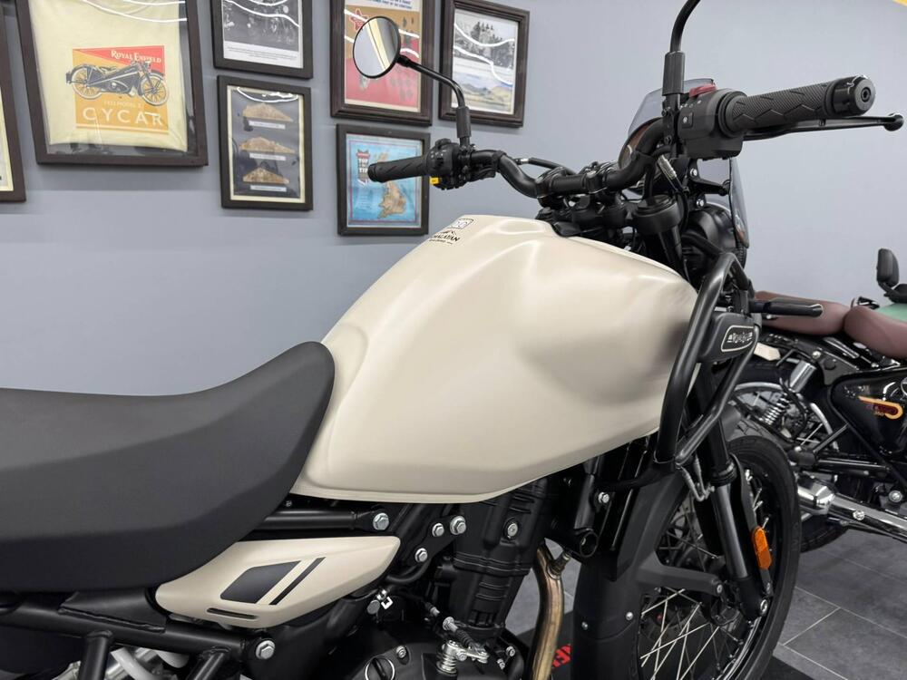 Royal Enfield Himalayan 450 (2024 - 25) (4)