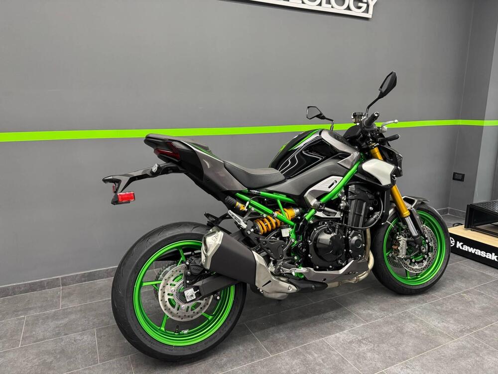 Kawasaki Z 900 SE (2025 - 26) (5)