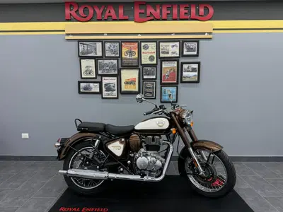 Royal Enfield Classic 350 (2021 - 26) nuova