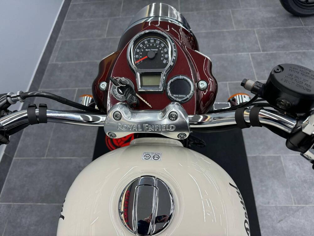 Royal Enfield Classic 650 (2025) (3)