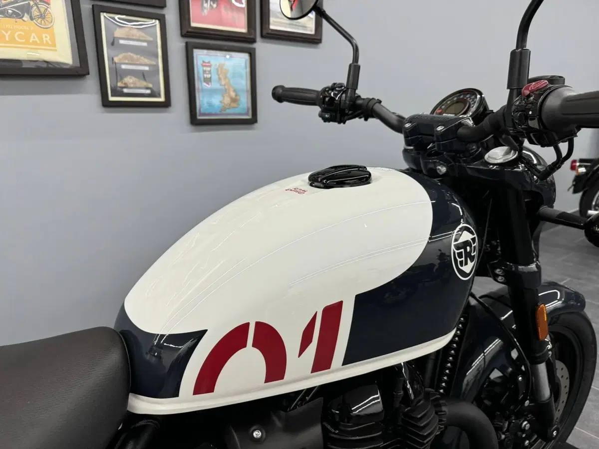 Royal Enfield Shotgun 650 (2024 - 26) (3)