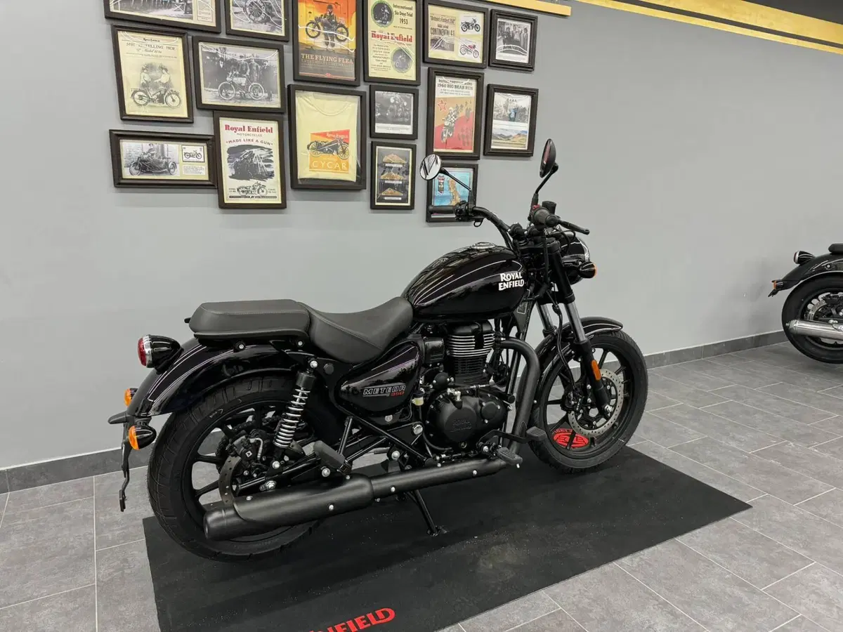 Royal Enfield Meteor 350 (2021 - 26) (5)