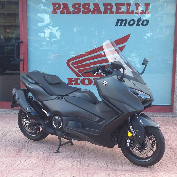 Yamaha T-Max 560 (2025)