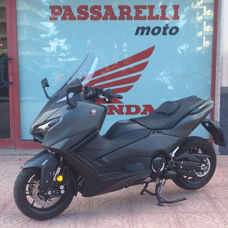 Yamaha T-Max 560 (2025) (3)