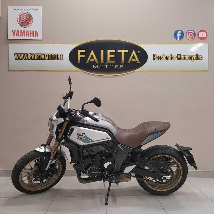 CFMOTO 700CL-X Heritage (2021 - 25)