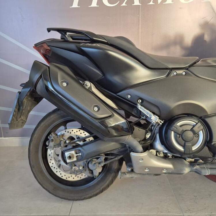 Yamaha T-Max 560 (2022 - 24) (2)