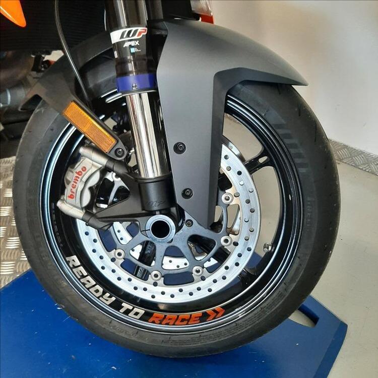 KTM 1290 Super Duke GT (2022 - 25) (3)