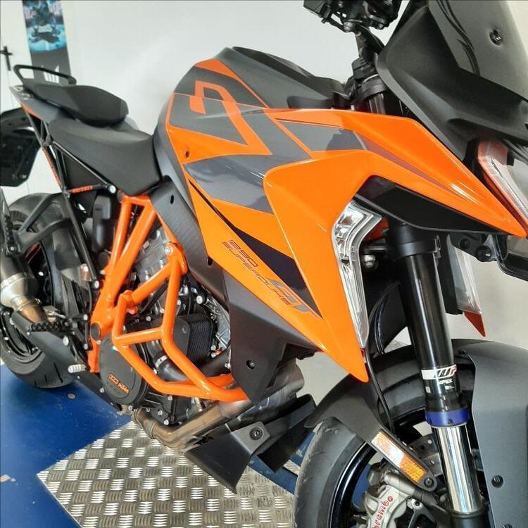 KTM 1290 Super Duke GT (2022 - 25) (5)