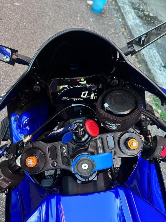 Yamaha YZF R7 (2021 - 25) (3)