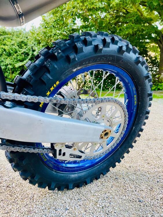 Tm Moto EN 300 ES Fi 4T TM Corse (2025) (3)