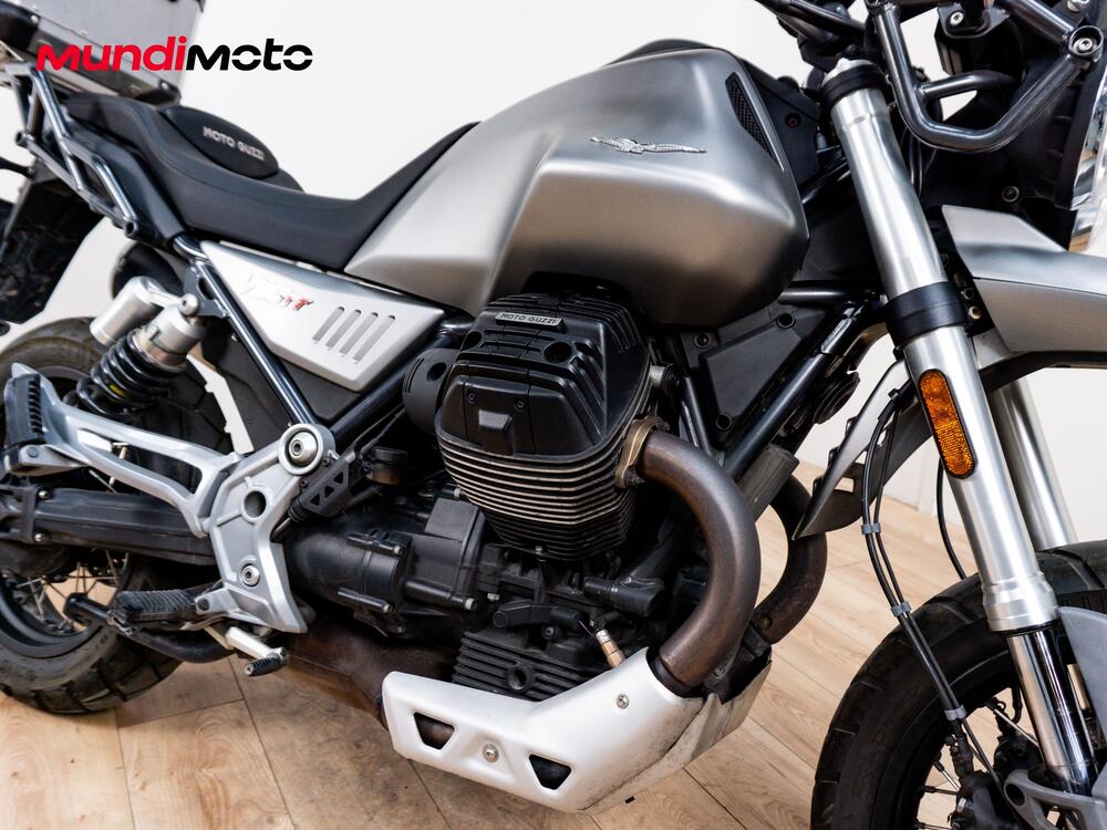 Moto Guzzi V85 TT (2024 - 25) (5)