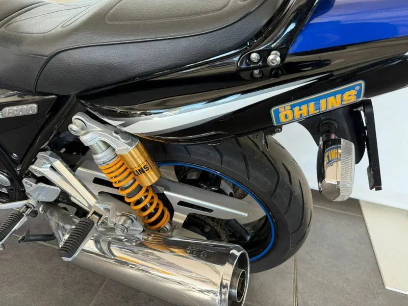 Yamaha XJR 1300 60th Anniversary (2015 - 16) (3)