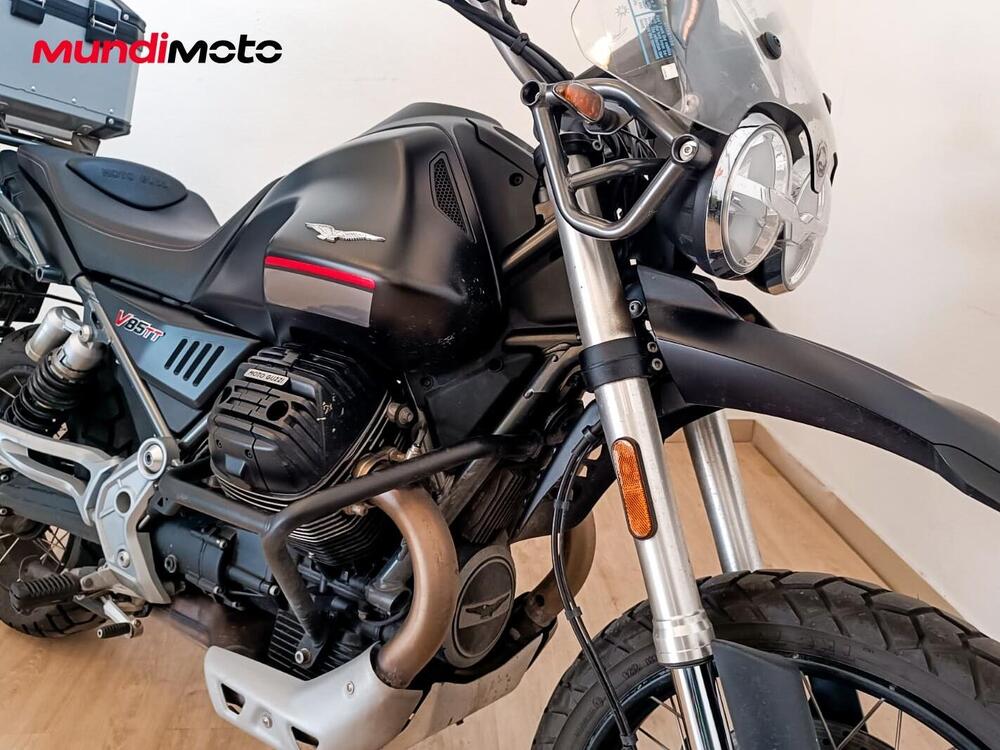 Moto Guzzi V85 TT (2024 - 25) (5)