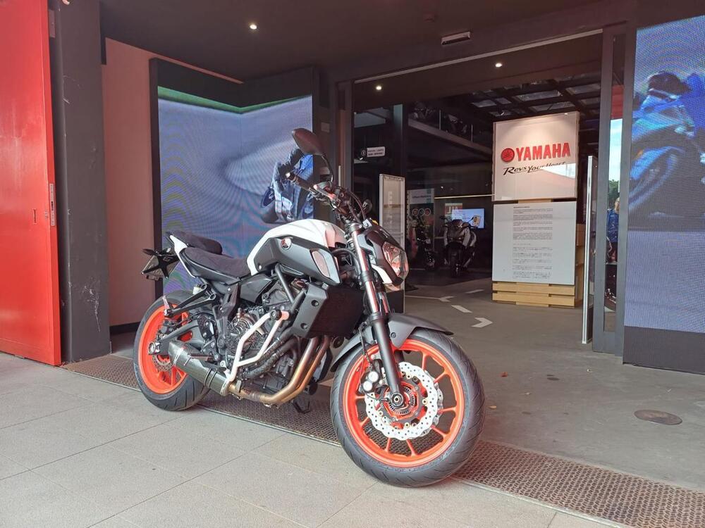 Yamaha MT-07 (2018 - 20) (3)