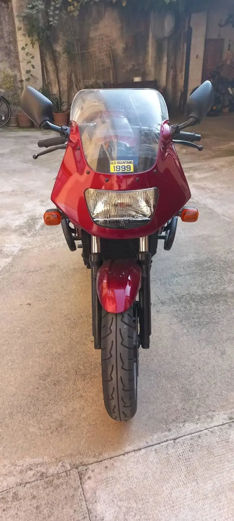 Kawasaki GPZ EX 500 (8)