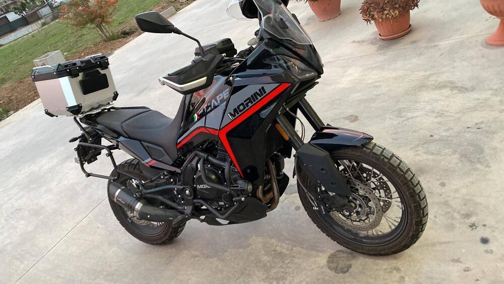 Moto Morini X-Cape 650 (2021 - 25) (2)