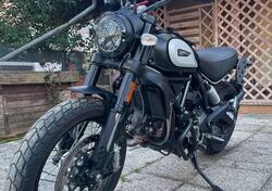 Ducati Scrambler 800 Icon Dark (2021 - 22) usata