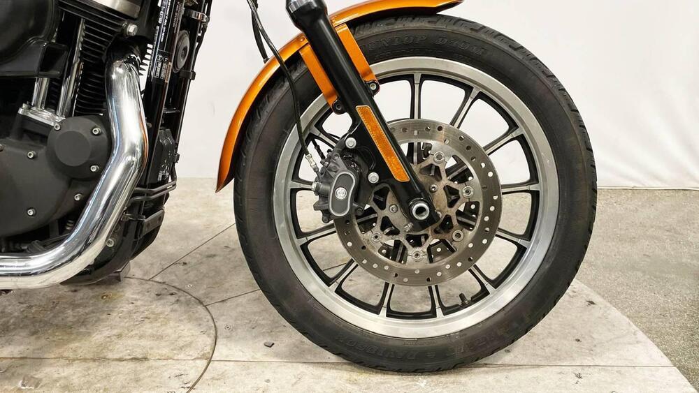 Harley-Davidson 883 R (2008 - 16) - XL 883R (5)