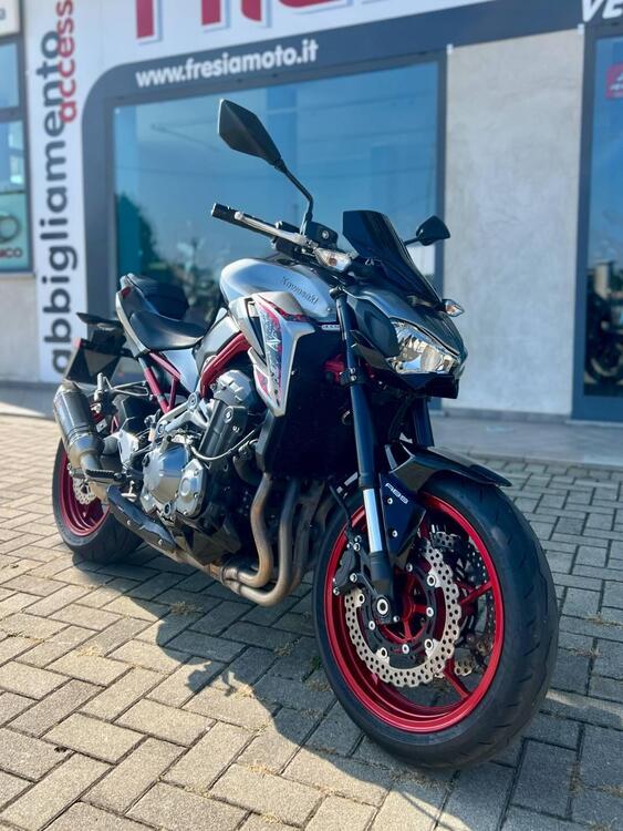 Kawasaki Z 900 Performance (2019) (4)