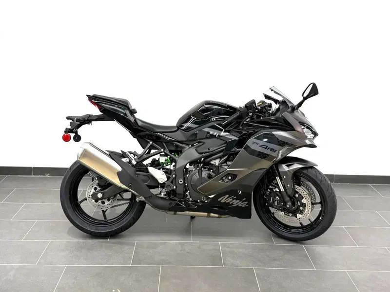 Kawasaki Ninja ZX-4RR (2024 - 26)
