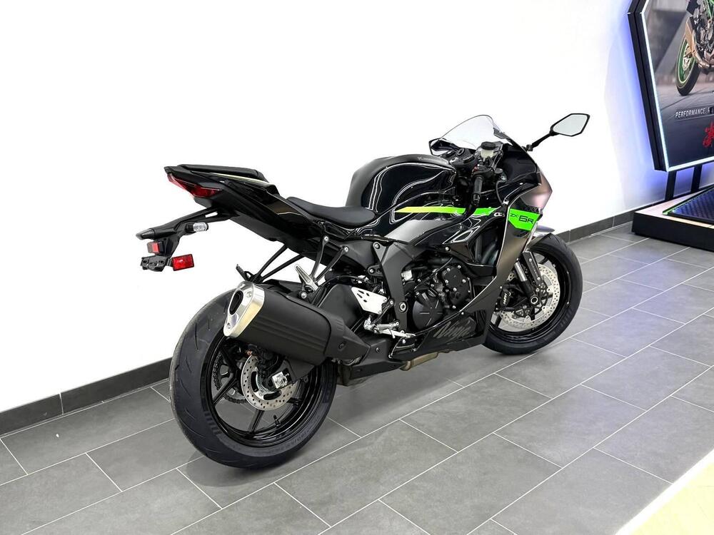 Kawasaki Ninja 636 ZX-6R (2024 - 26) (2)