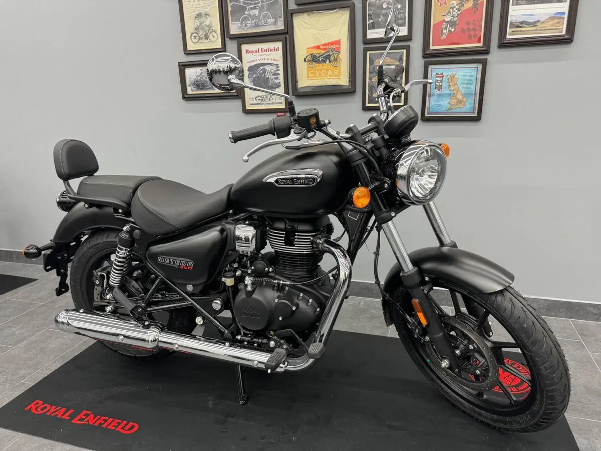 Royal Enfield Meteor 350 (2021 - 26) (2)