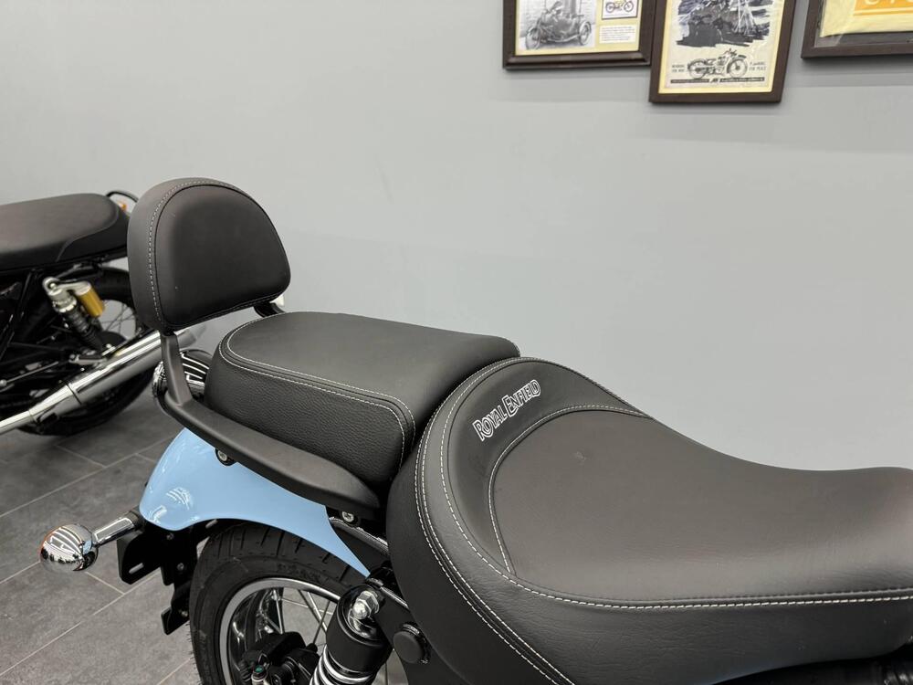 Royal Enfield Meteor 350 Aurora (2024 - 25) (4)