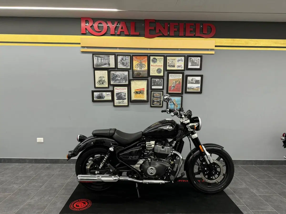 Royal Enfield Super Meteor 650 (2023 - 26)