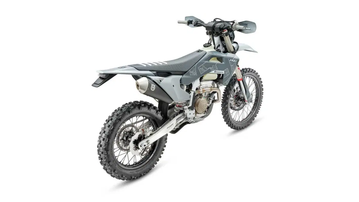 Husqvarna FE 350 FE 350 Pro (2026) (3)
