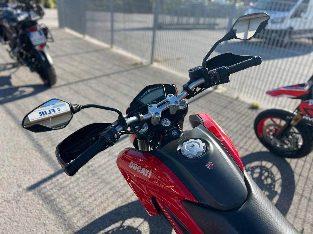 Ducati Hypermotard 821 (2013 - 15) (4)