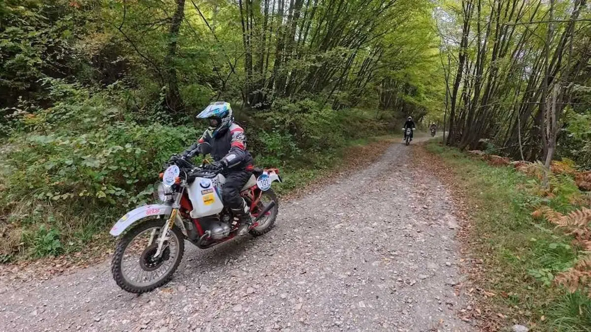 1ª HAT Legend. Le storiche moto degli anni ’80 sulle leggendarie strade di Piemonte e Liguria (15)