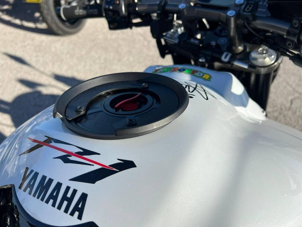 Yamaha FZ1 (2006 - 16) (5)