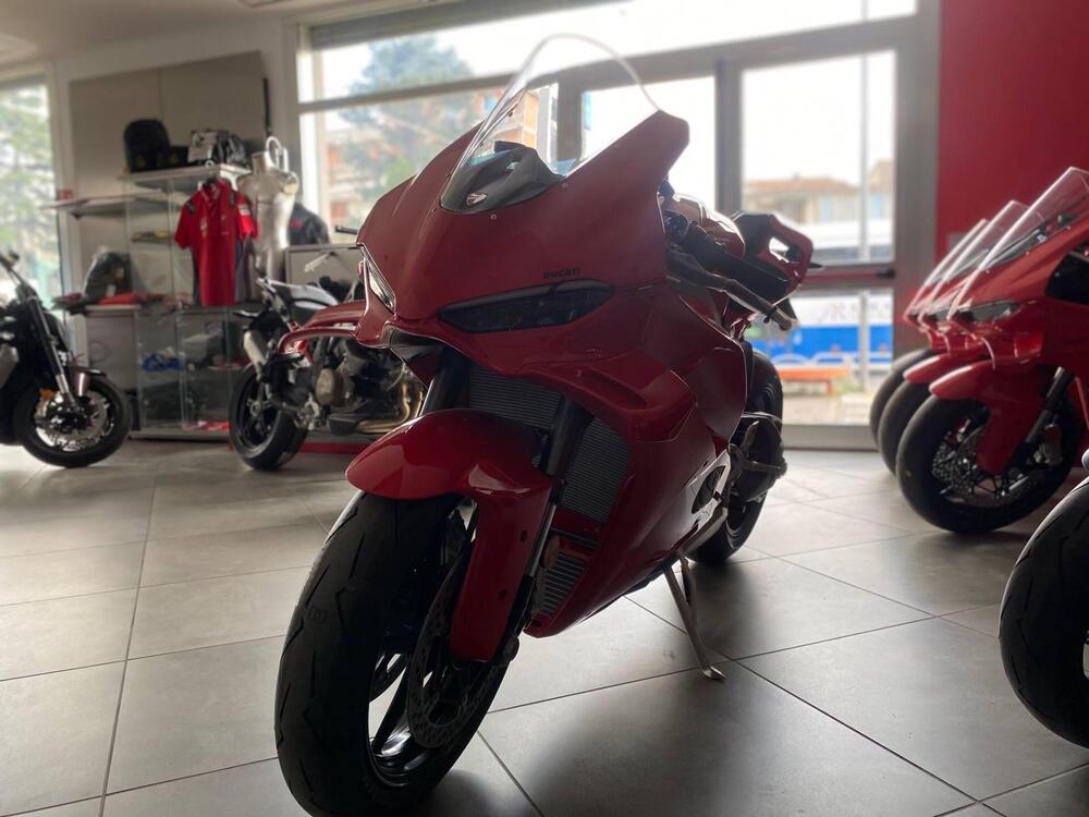 Ducati Panigale V4 (2025) (3)