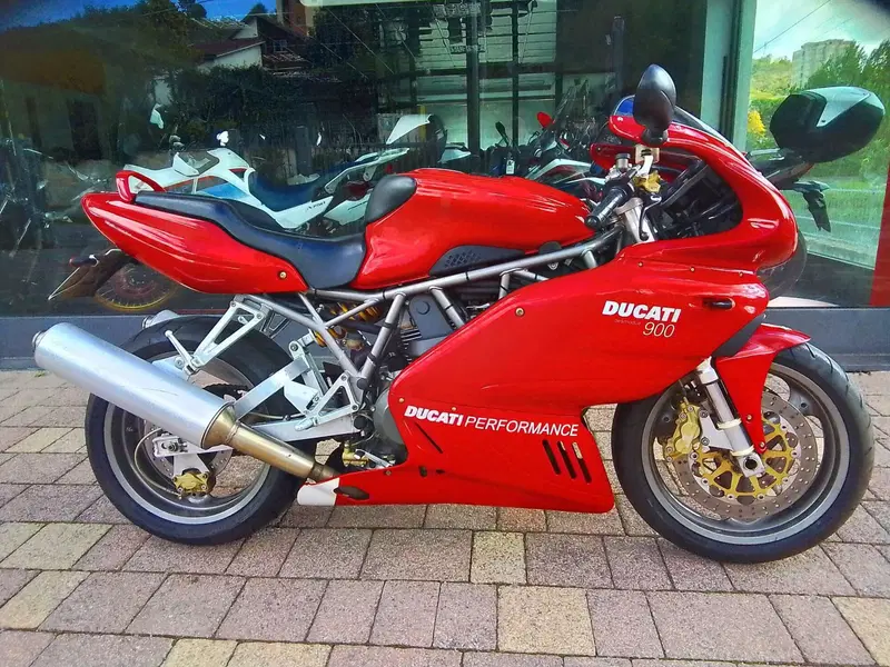 Ducati 900 SS (8)