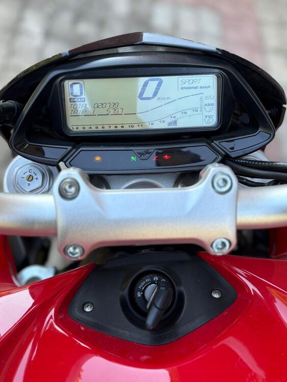 MV Agusta Rivale 800 EAS ABS (2013 -17) (5)