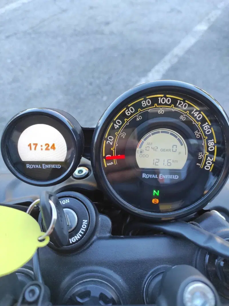 Royal Enfield Guerrilla 450 (2024 - 26) (8)