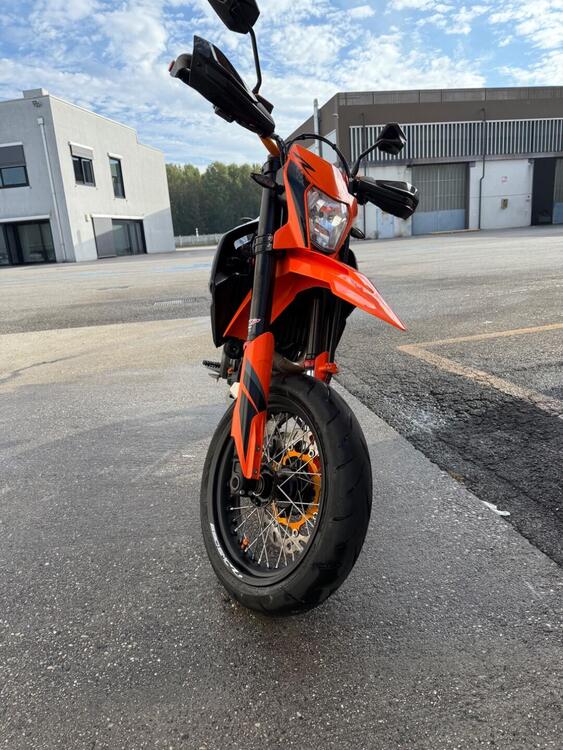 KTM 690 SMC R (2023 - 25) (2)