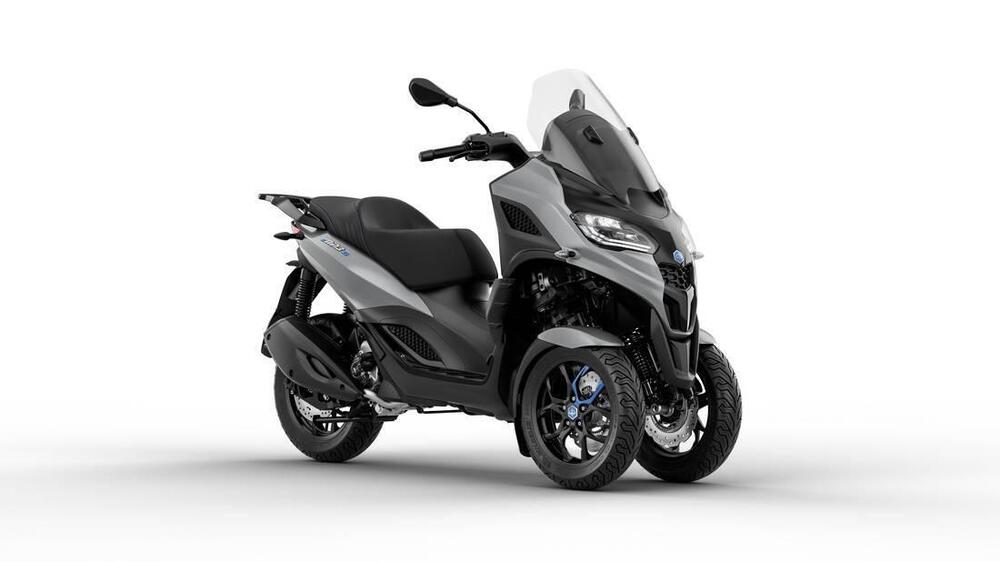 Piaggio MP3 310 Sport (2025) (2)