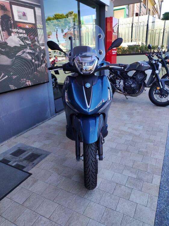 Piaggio Beverly 400 ABS-ASR (2021 - 24) (4)